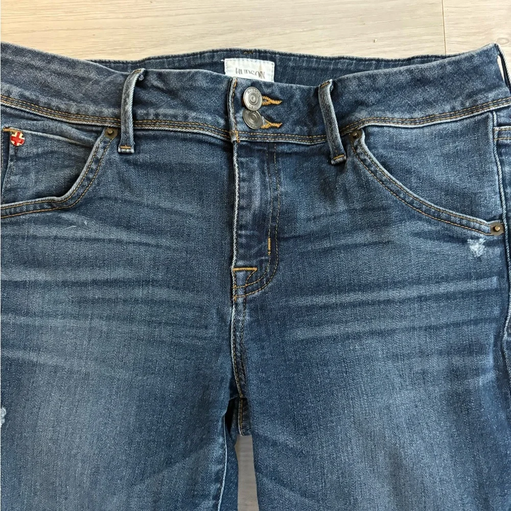 Hudson Distressed Baby Beth Bootcut Jeans-Will Accept Reasonable Offers - Picture 3 of 6
